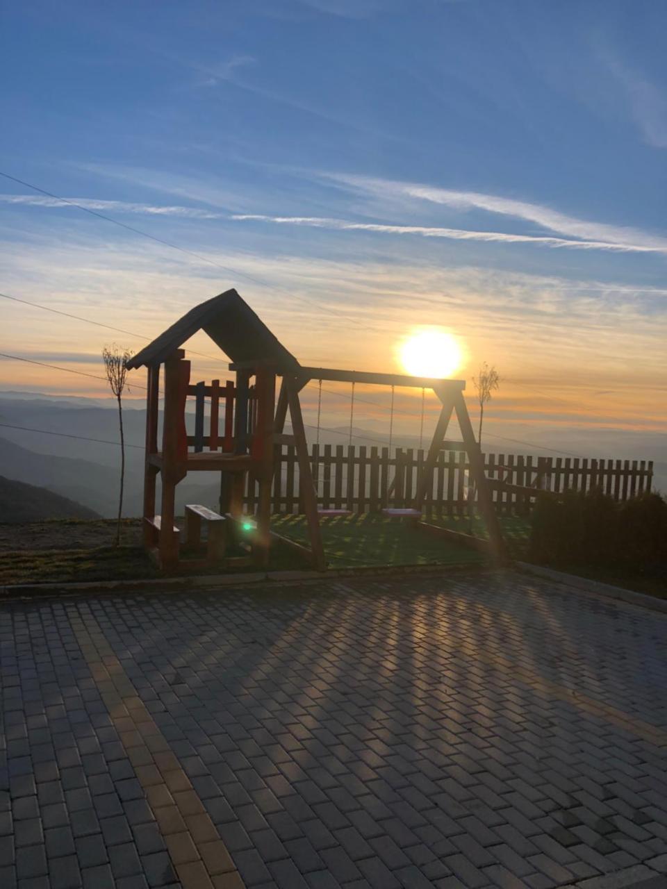 Apartment H2 Milmari Kopaonik Bagian luar foto